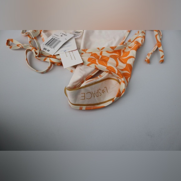 NWT-L*Space Aspen Levy Bikini Bottom- Size Medium - Picture 6 of 7